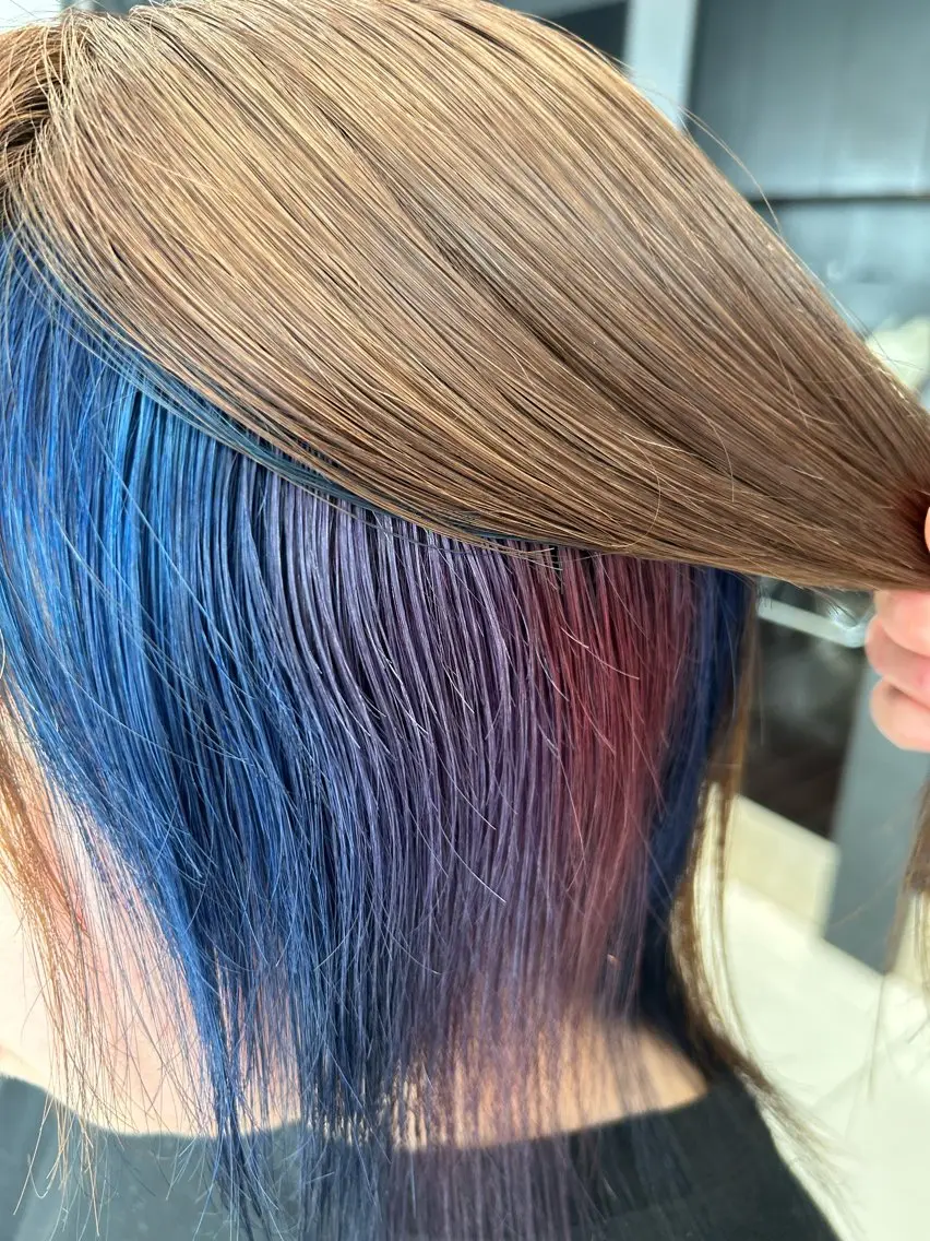 ショート カラー 海外カラー白髪ぼかし ティファニーサユリのヘアスタイル