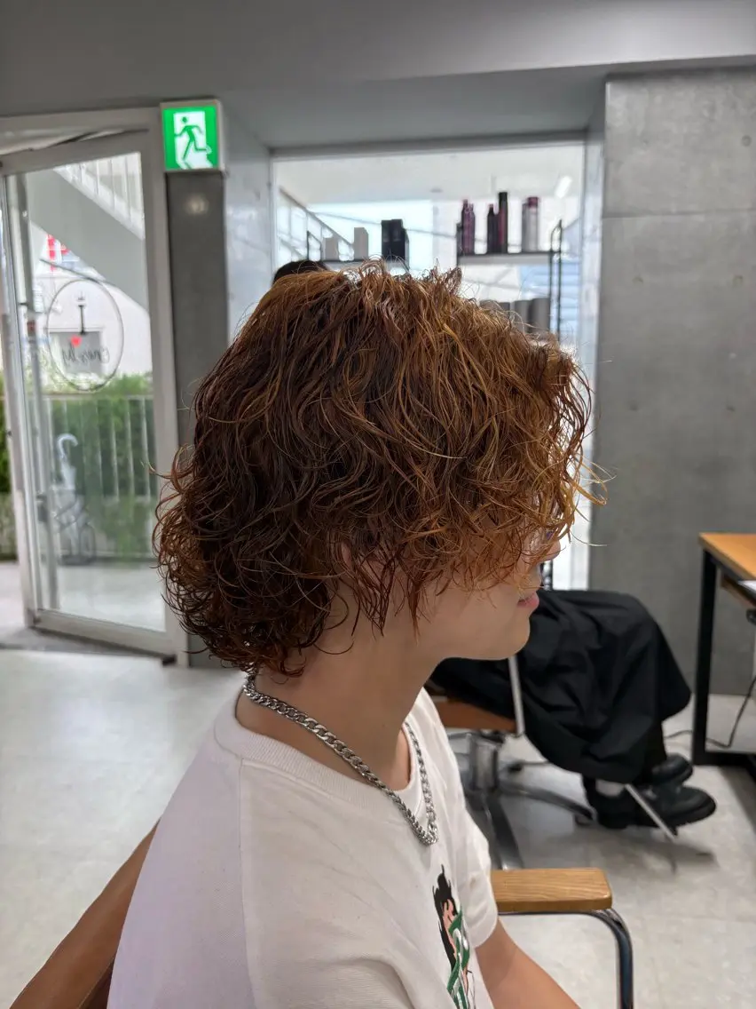 パーマ メンズ メンズブリーチ メンズパーマ 下北沢メンズパーマ 特化園田　楓莉のヘアスタイル