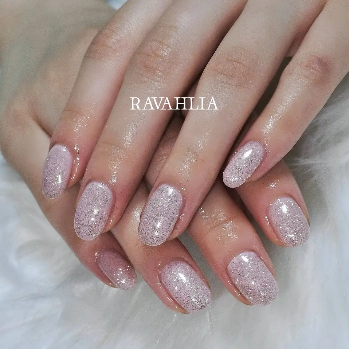 ネイル ハンドネイル nail room RAVAHLIAのネイルデザイン