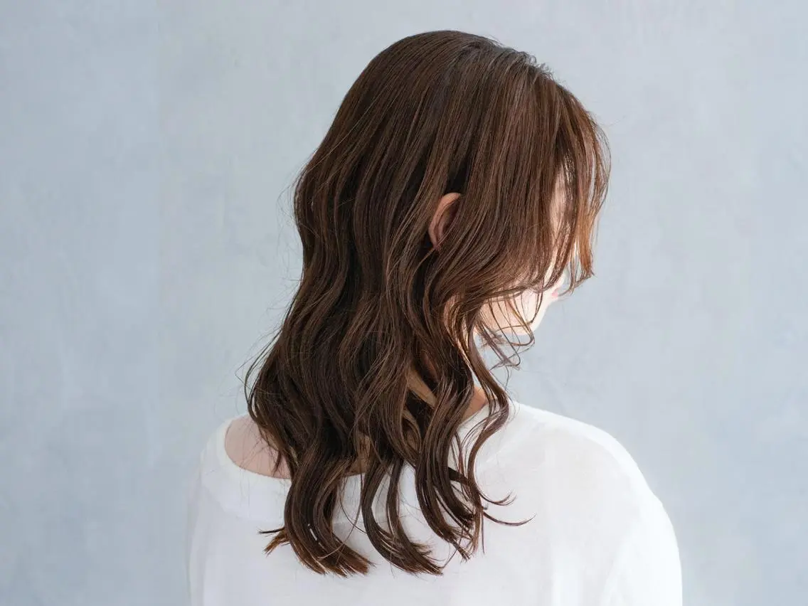 ロング カラー パーマ ヘアアレンジ カット パーマ 谷 ひな乃のヘアスタイル