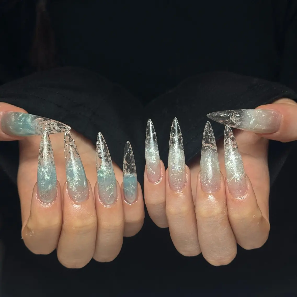 ネイル アートネイル オーロラネイル フラッシュネイル フレンチネイル ジェルネイル ハンドネイル Luci Nail Shinokuboのネイルデザイン