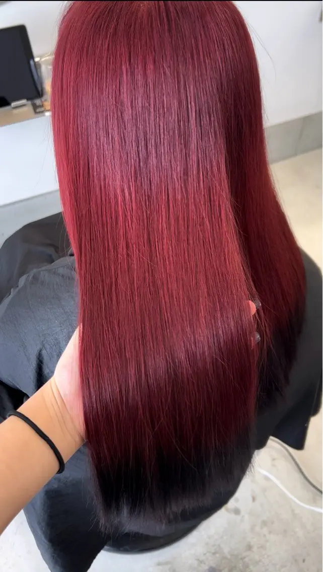 ロング カラー 黒髪 ブリーチ ブラウンカラー レッドカラー カット ヘアカラー coeur/ ひなたのヘアスタイル