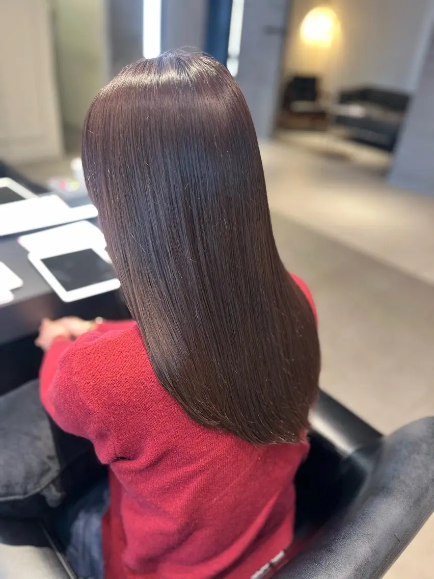 セミロング カット ヘアカラー トリートメント 顔周りレイヤー 髪質改善 / AYUのヘアスタイル