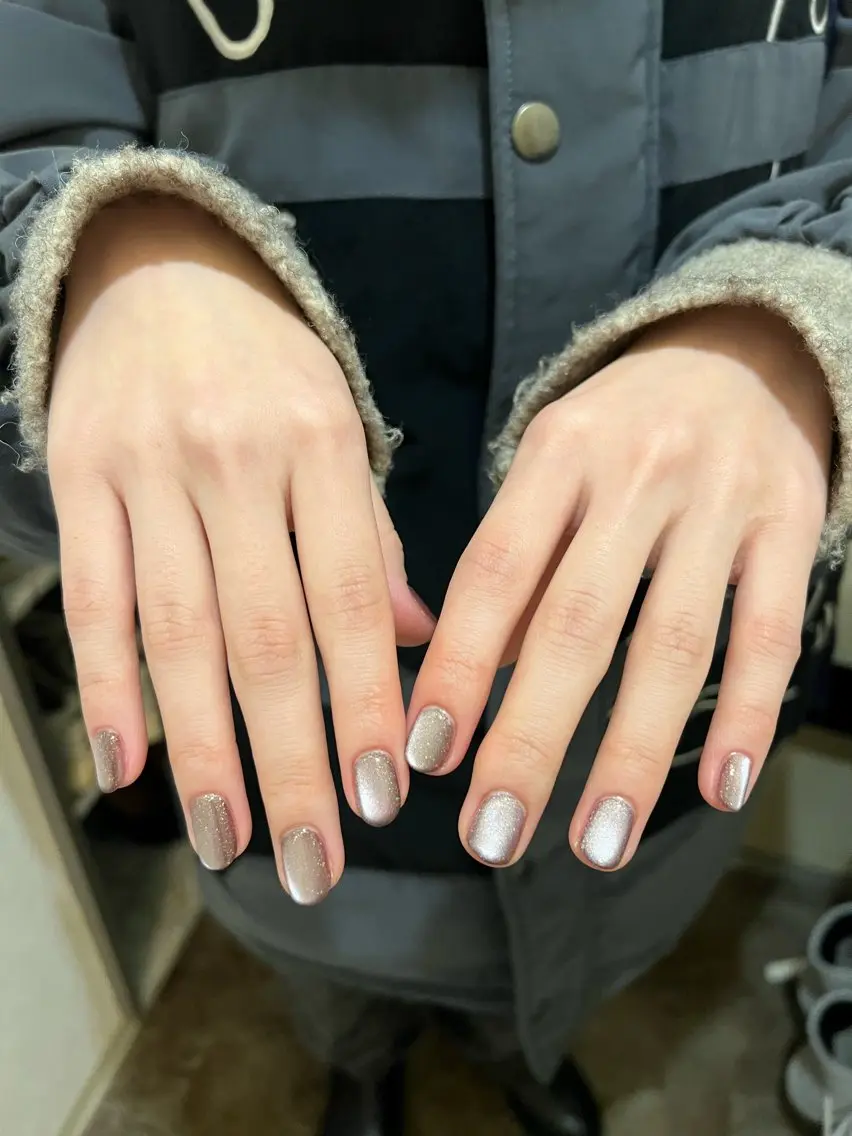 ネイル 氷ネイル・うるうるネイル キラキラネイル urun eriのネイルデザイン