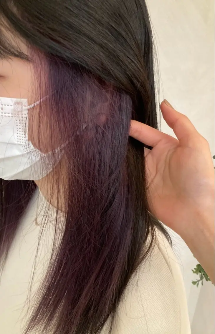 カラー イヤリングカラー ピンクカラー TELAHAIR岡野 春奈のヘアスタイル