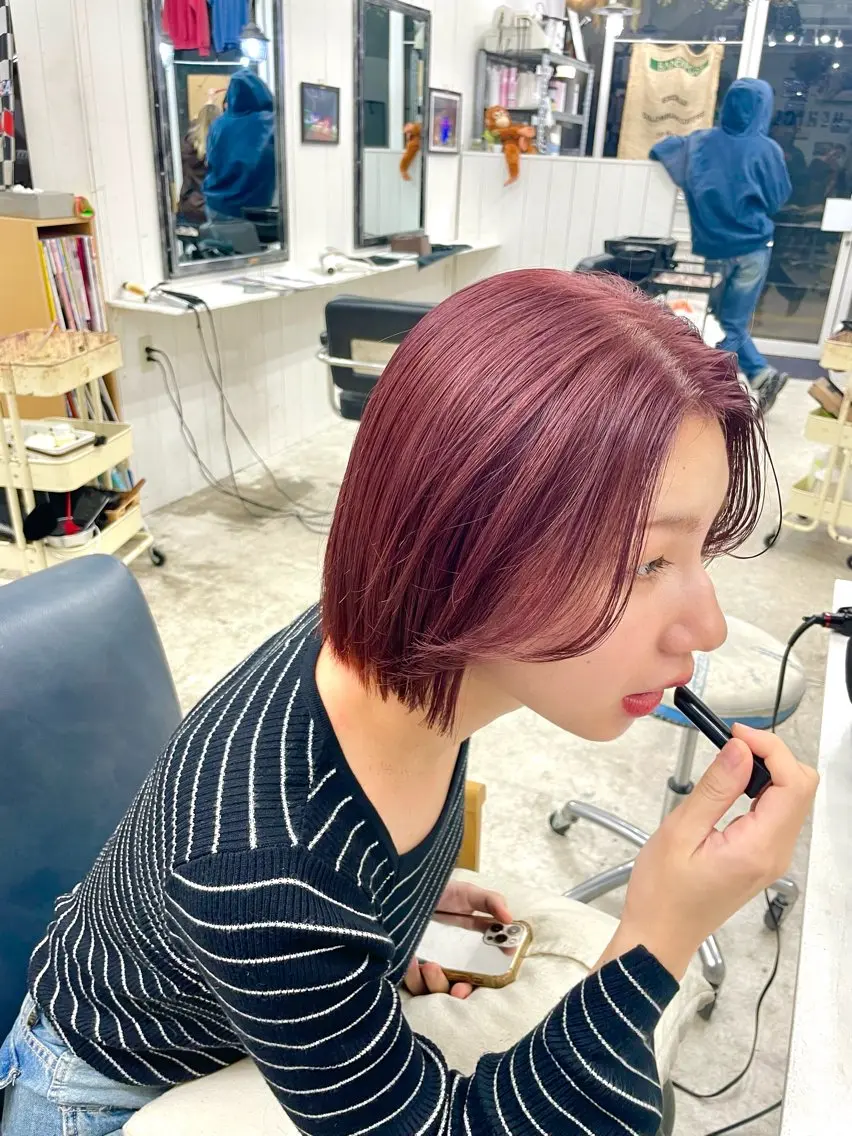 ショート カラー レッドカラー ボブ じゅんな VENICE/船橋駅のヘアスタイル