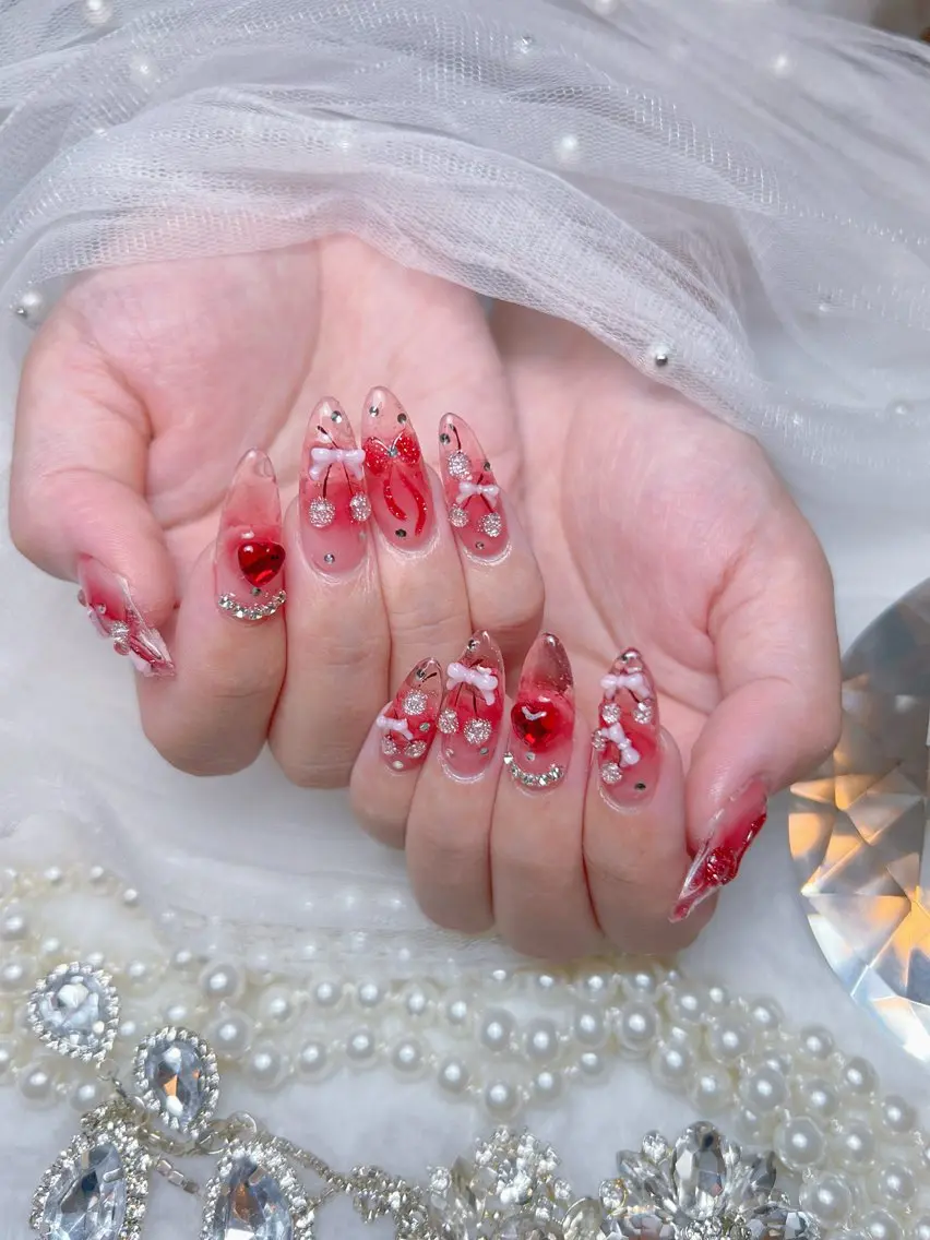ネイル アートネイル オーロラネイル チークネイル 長さ出し フットネイル Miya _nailのネイルデザイン