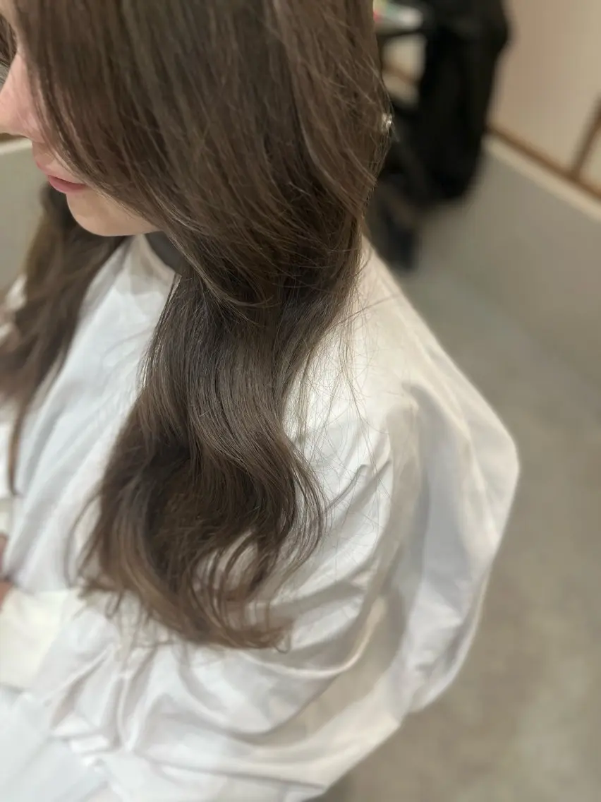 ロング カラー カット ヘアカラー トリートメント diva REMIのヘアスタイル