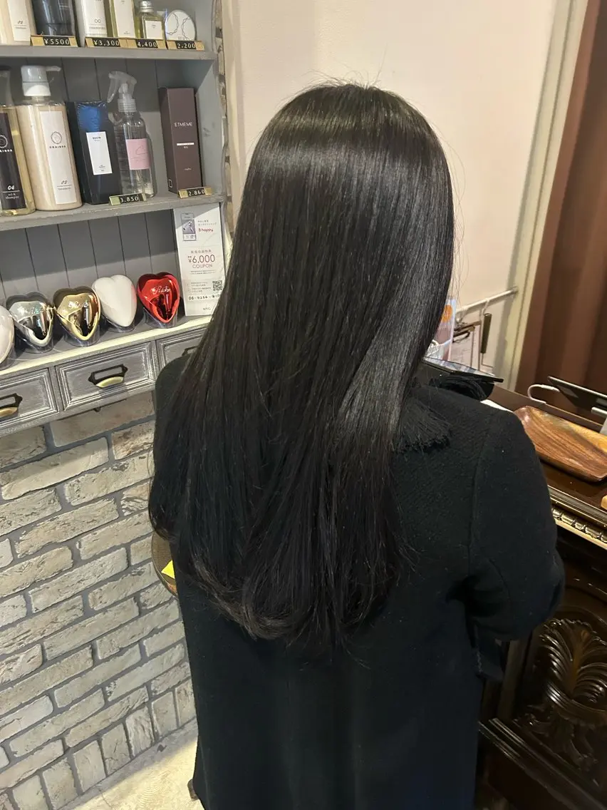 ロング カラー カット ヘアカラー トリートメント 小澤 一稀のヘアスタイル
