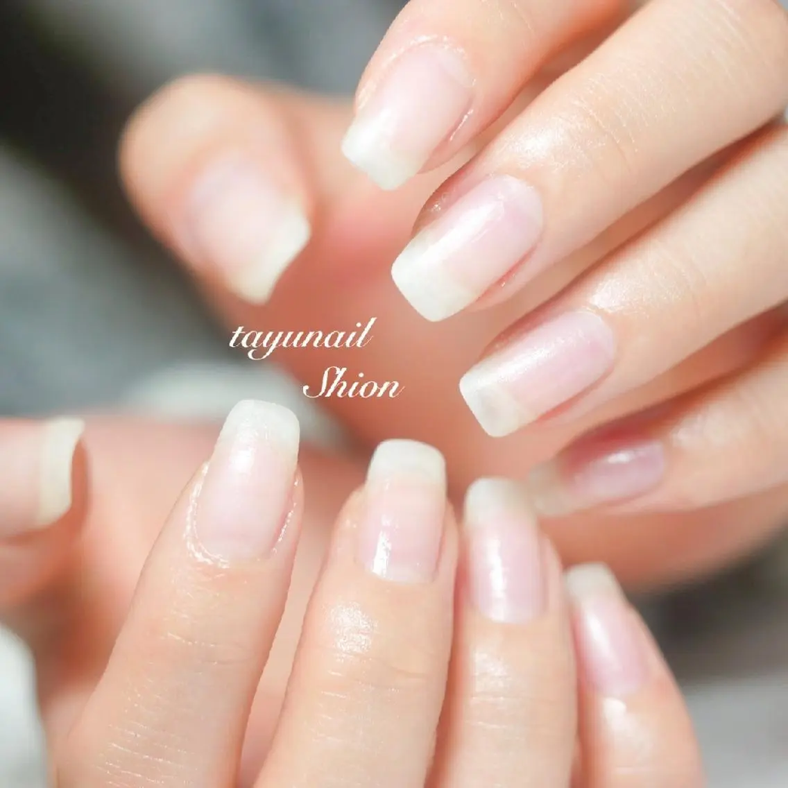 ネイル ブルー ジェルネイル グラデーション ロングネイル パラジェル ネイルサロン 【たゆnail】のネイルデザイン