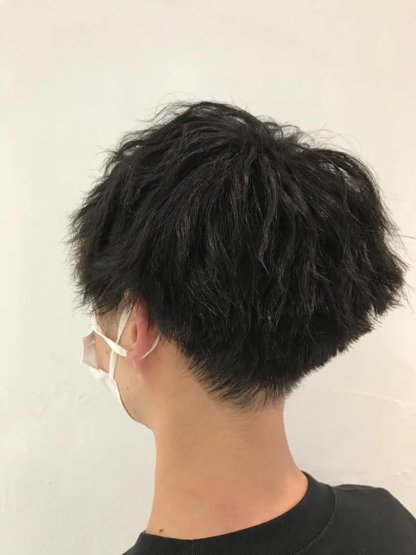 《圧倒的にカッコいい自分に》🎊メンズ カット+ツイストパーマ+眉カット!の写真