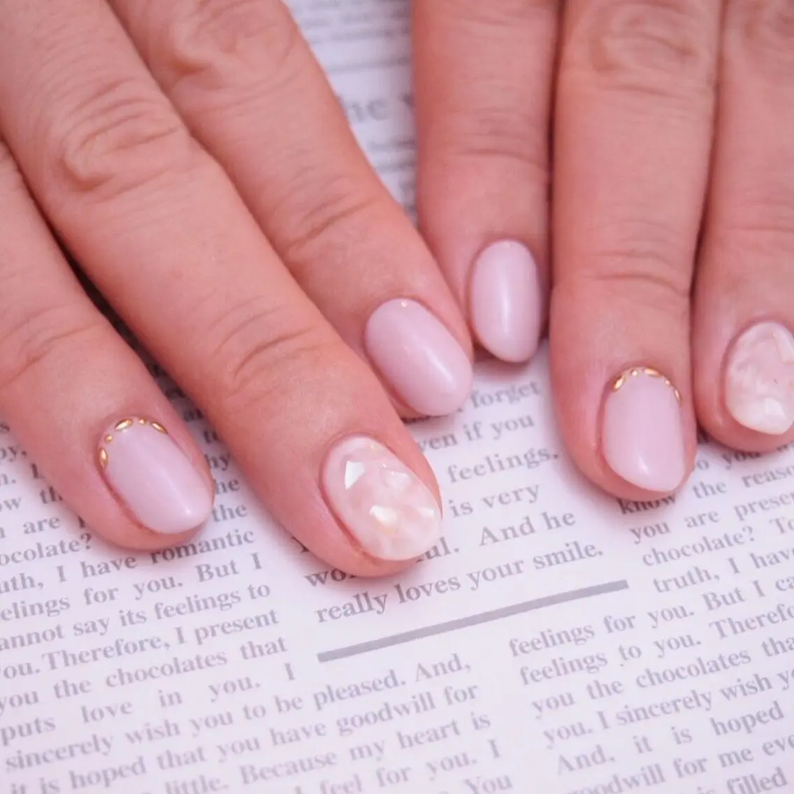 ネイル ホワイト ハンドネイル NAIL'S MODAのネイルデザイン