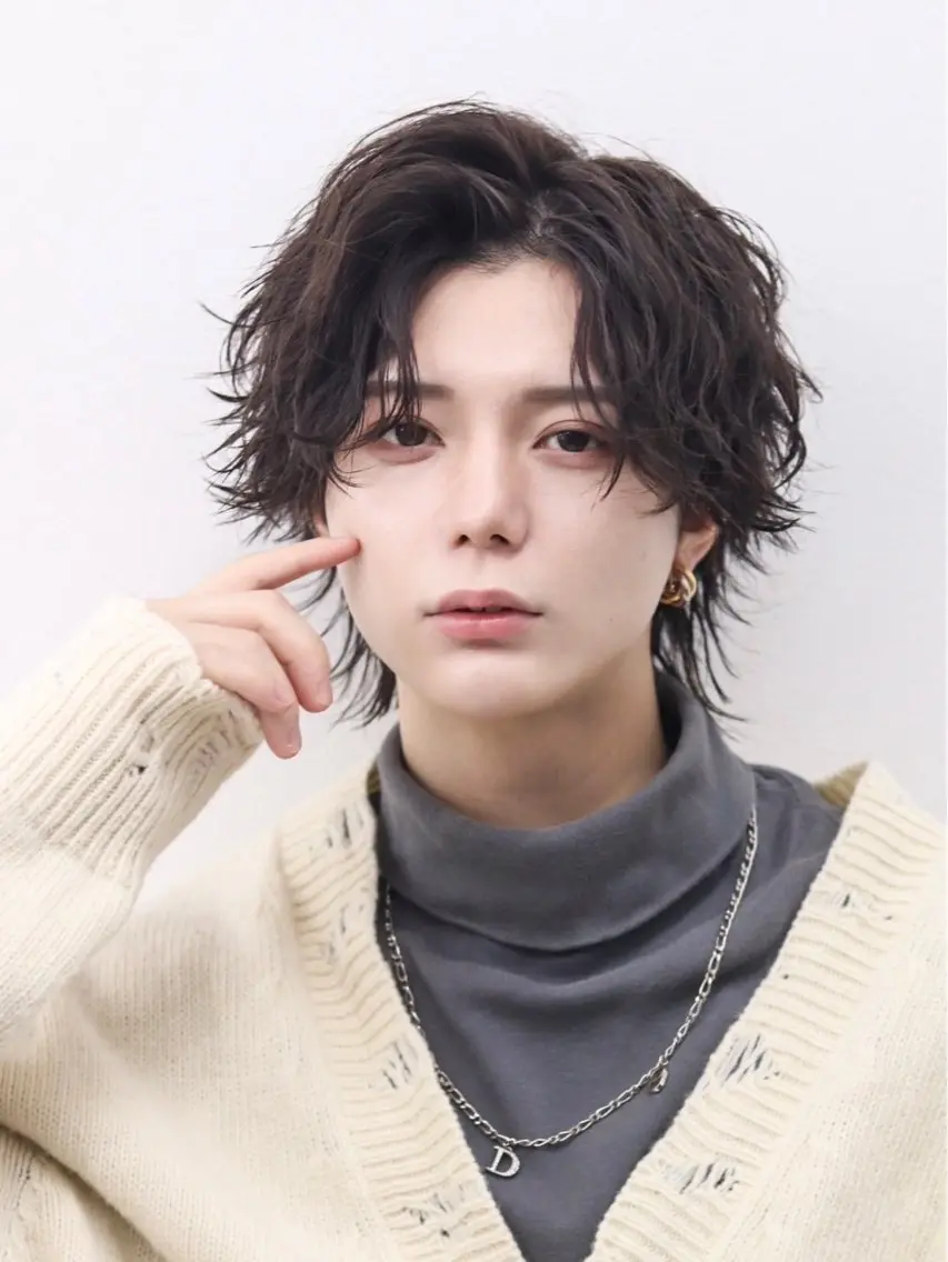 ミディアム カラー パーマ ヘアアレンジ メンズ 似合わせカット メンズ特化❤️🔥 RIKU❤️🔥のヘアスタイル