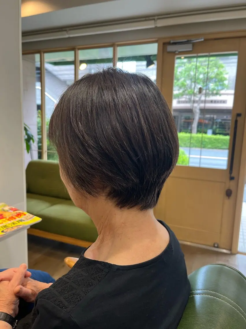 ショート 小鴨 美佳のヘアスタイル