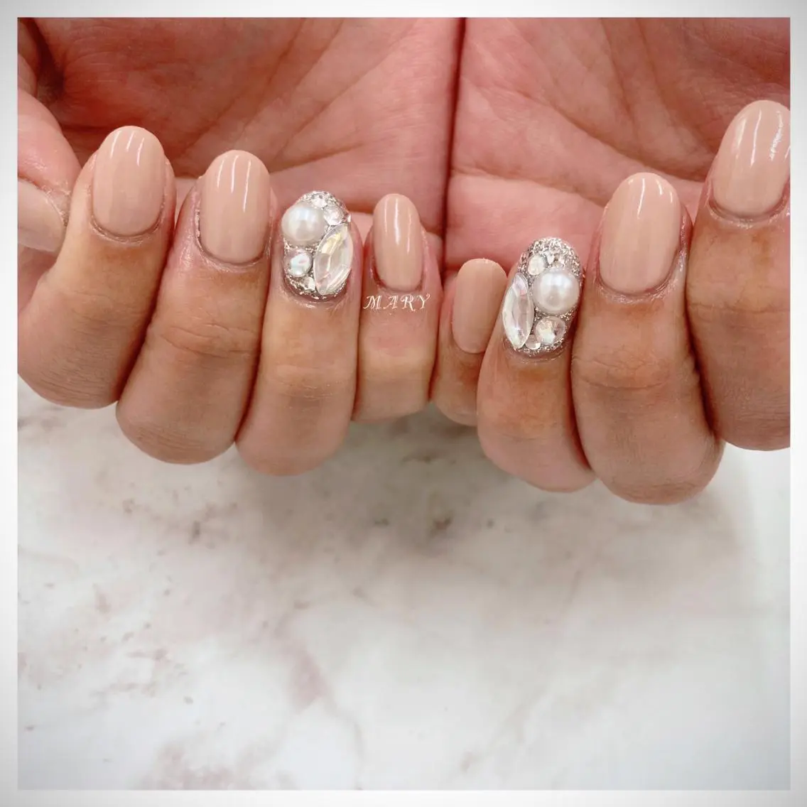 ネイル ニュアンスネイル ワンカラーネイル シンプルネイル ハンドネイル Mary nail .narumiのネイルデザイン