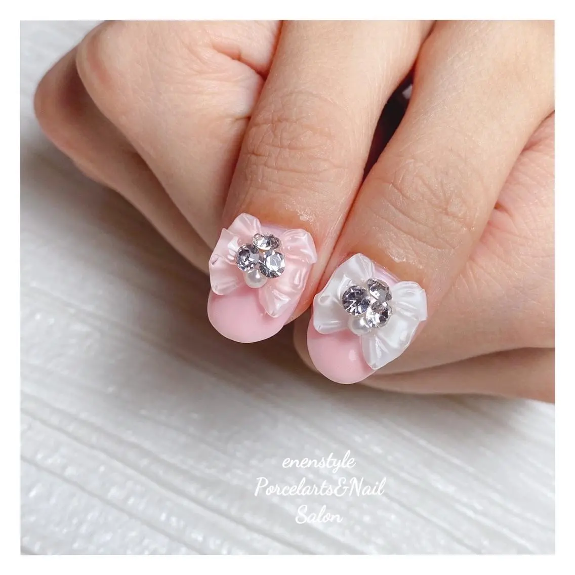 ミディアム ネイル 🐾enen style 🐾のネイルデザイン