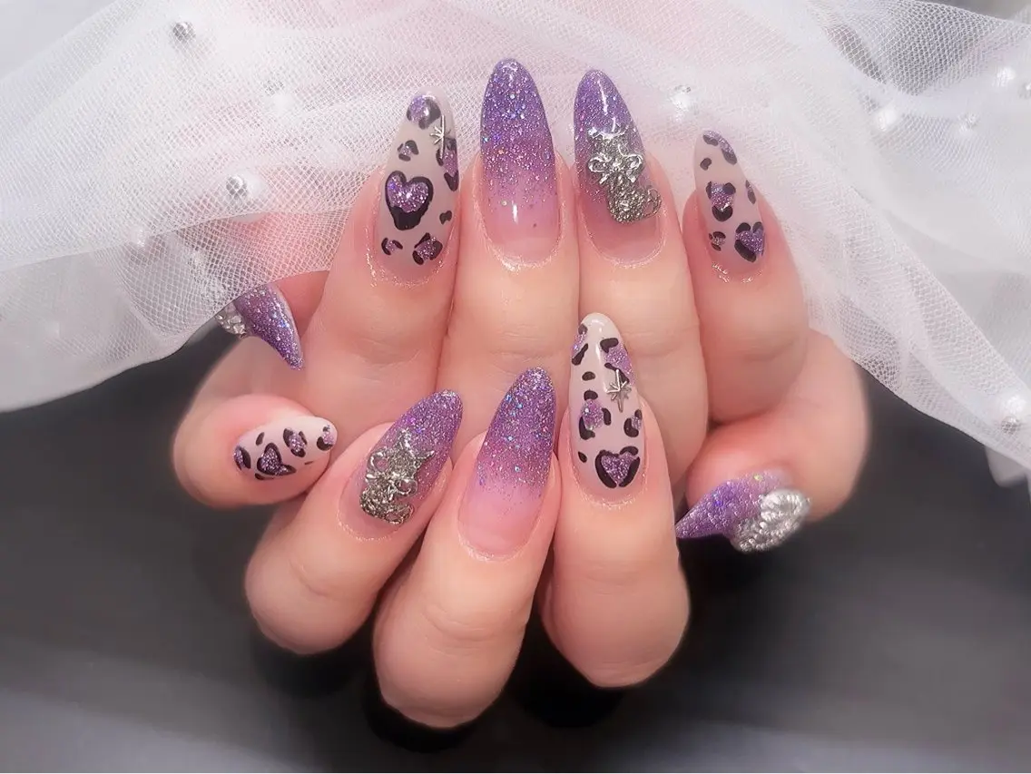 ネイル フラッシュネイル ラメ(グリッター) ラメグラデーション Y. 🍒maki🍒ྀིのネイルデザイン
