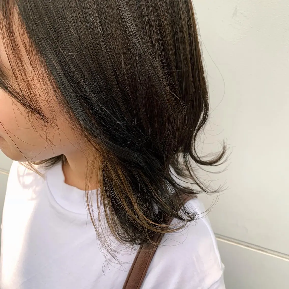 ミディアム カラー RINA🧤 デザインとボブのヘアスタイル