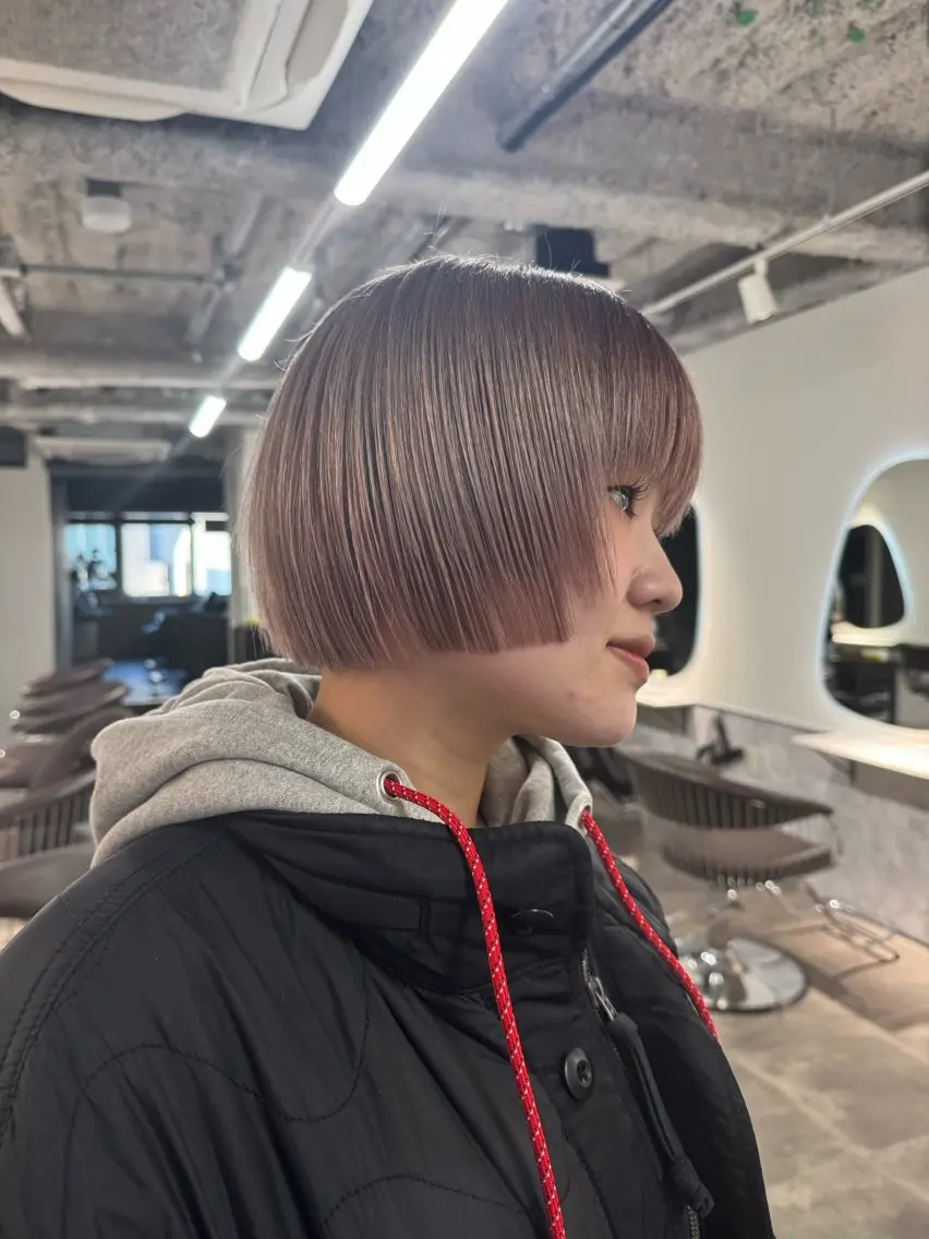 ショート カラー カット ヘアカラー トリートメント 新宿/髪質改善/ レイヤー/サカキのヘアスタイル