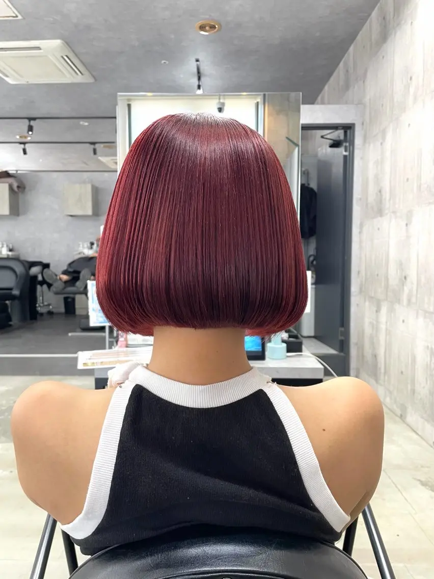 ショート カラー ブリーチ ブラウンカラー ブリーチなしカラー レッドカラー レッドブラウン ヘアカラー LUXBE LUCE ひなののヘアスタイル