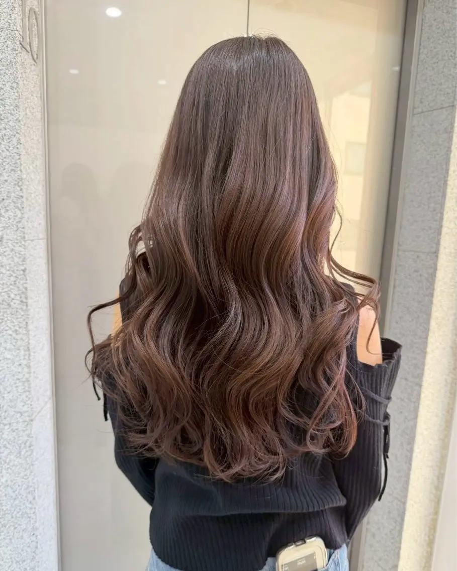 ロング カラー ヘアカラー トリートメント 佐藤 笑瑠のヘアスタイル