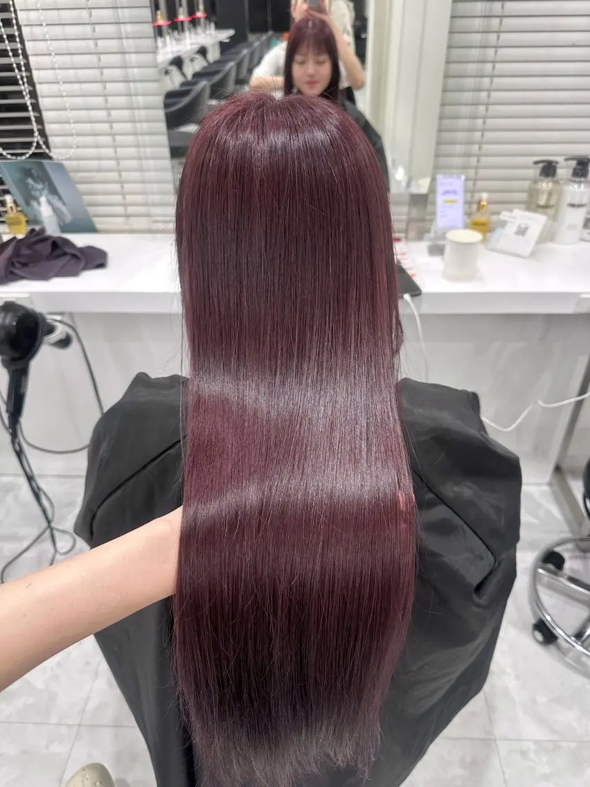 ロング ヘアカラー 韓国ガーリー🤍ハイ トーン🤍Ayanaのヘアスタイル