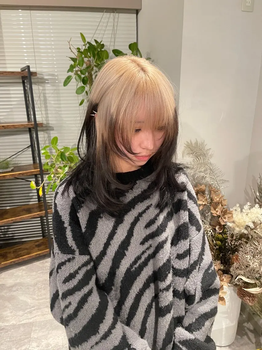 セミロング カラー ヘアカラー ANDIAMO SAKAE🍁楓のヘアスタイル