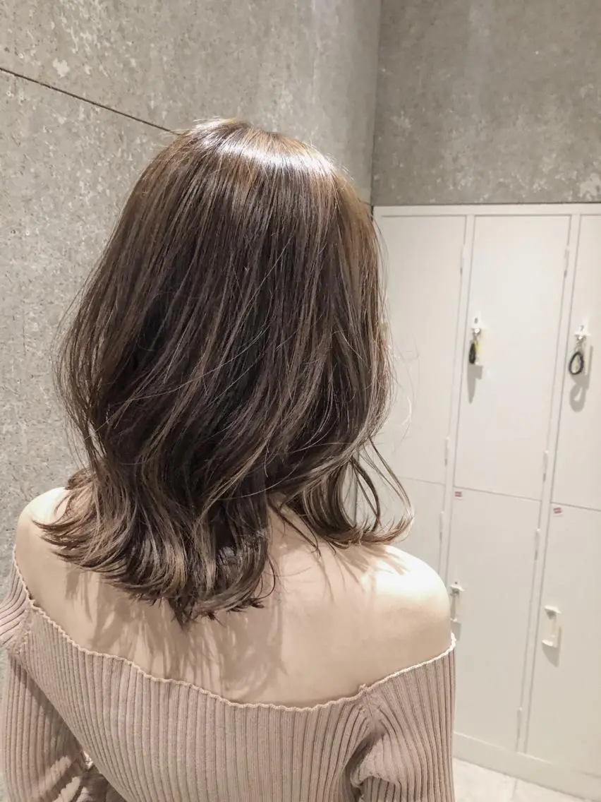 ✂️《ブリーチ無しで叶う》艶カラー+システムTR【グレージュ、アッシュ系、ピンク系、etc..】《学生割−¥1000円》の写真