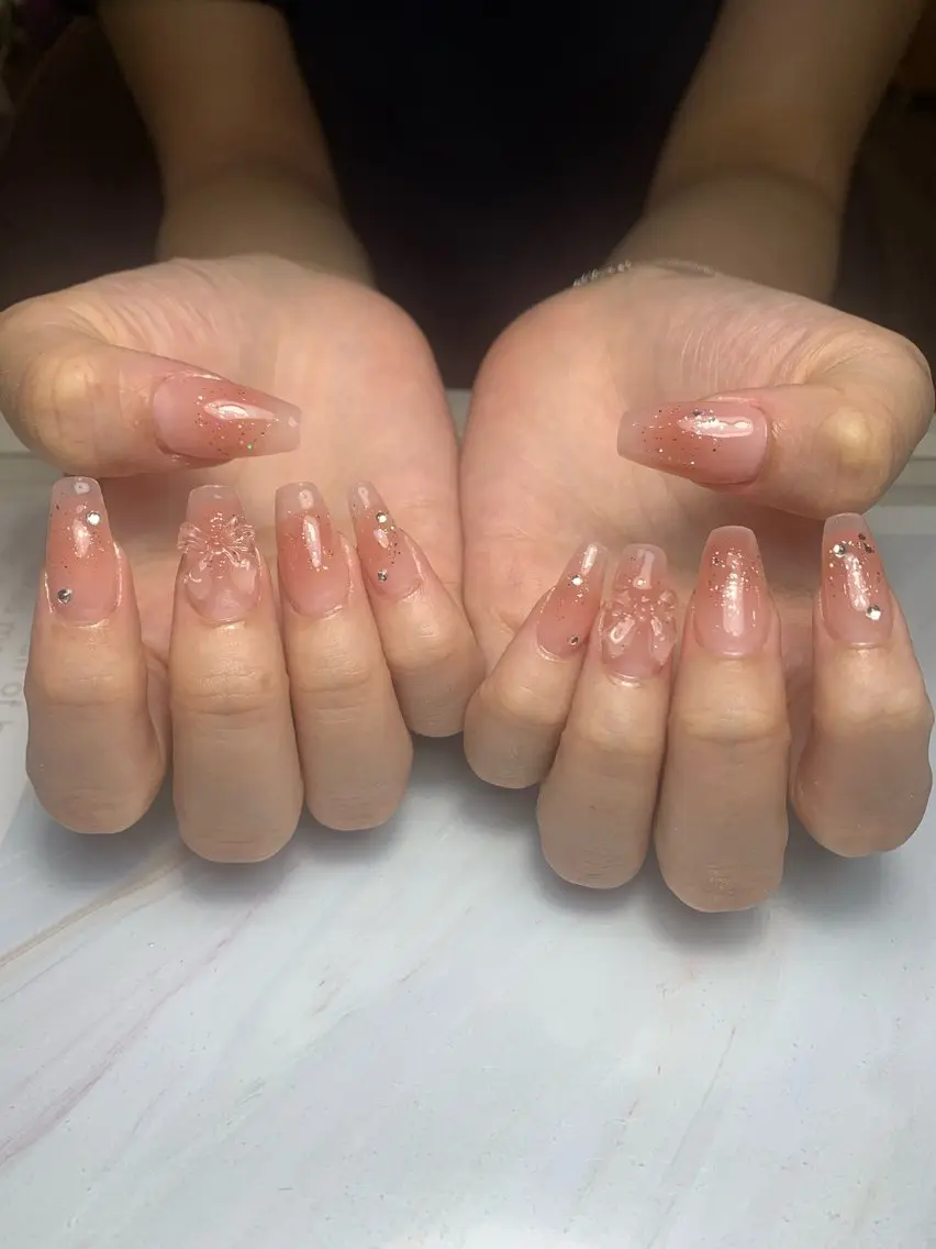 ネイル フレンチネイル ジェルネイル 韓国ネイル マグネットネイル マグネットフレンチ akina nailsのネイルデザイン