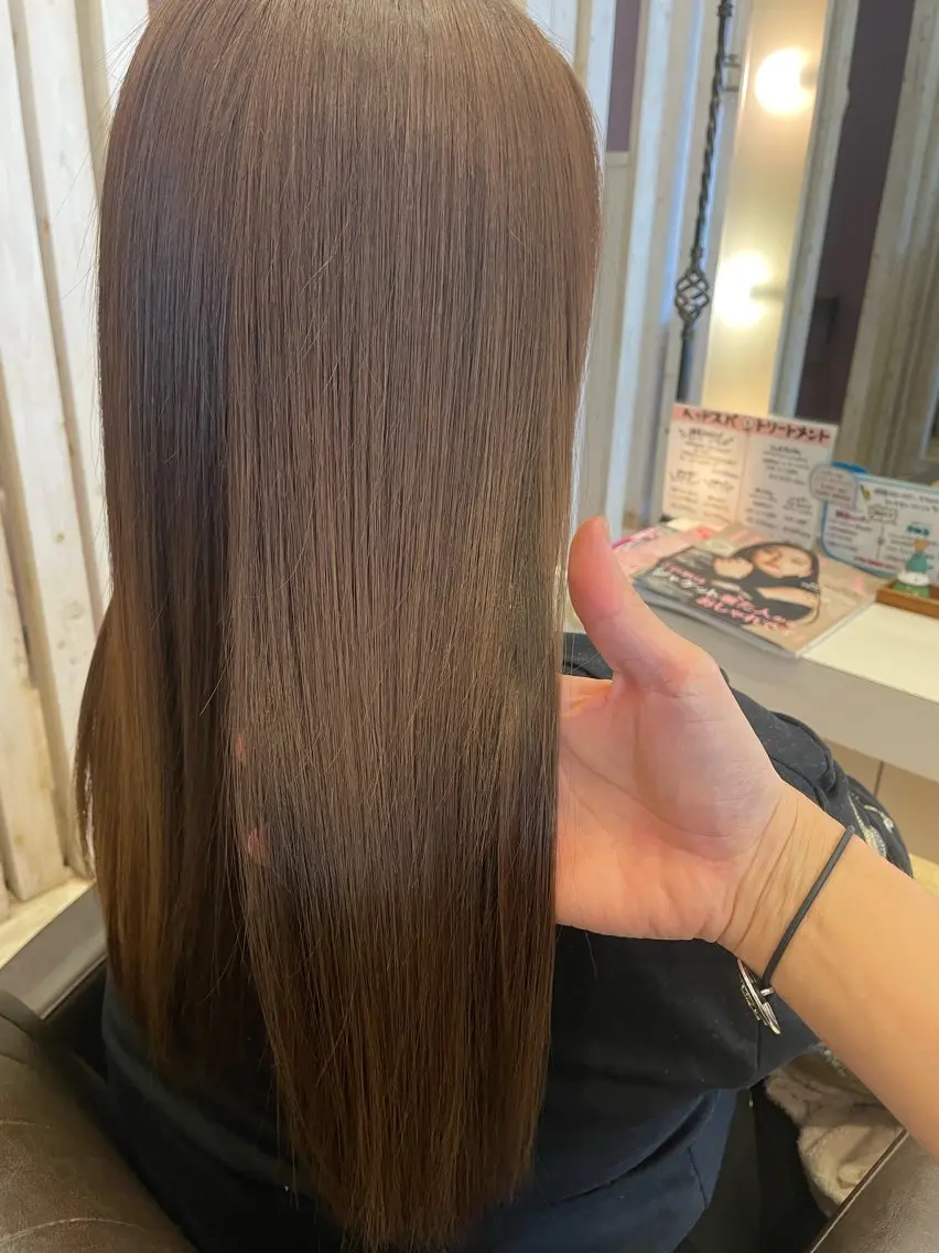 セミロング カラー ブリーチ ケアブリーチ ダブルカラー トリートメント 東恩納 誠のヘアスタイル
