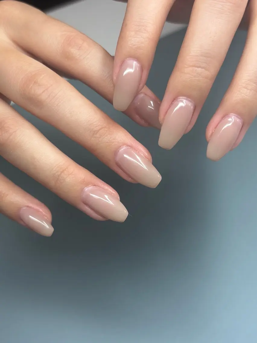 セミロング aoz asukaのネイルデザイン