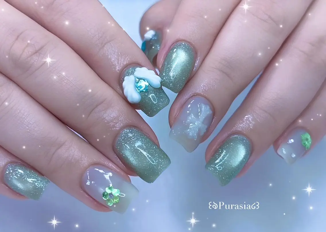 ネイル フラッシュネイル フレンチネイル 韓国ネイル マグネットネイル 持ち込み ハンドネイル 🪞Purasia. nail|肌管理💎のネイルデザイン