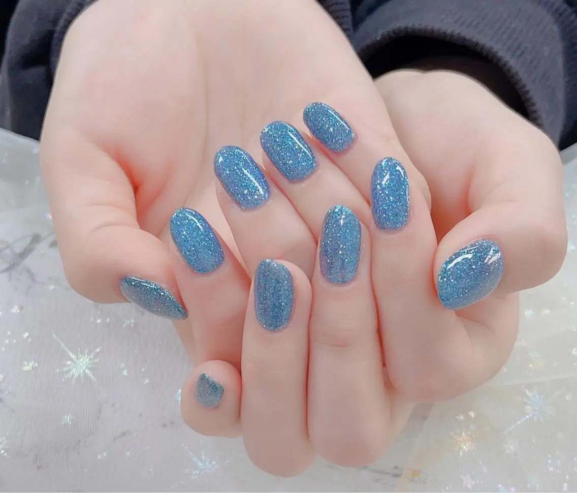 ネイル ハンドネイル Queens ciciのネイルデザイン