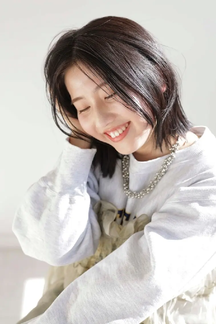 カラー 束感まつぱ🫧 なつき🫧のヘアスタイル