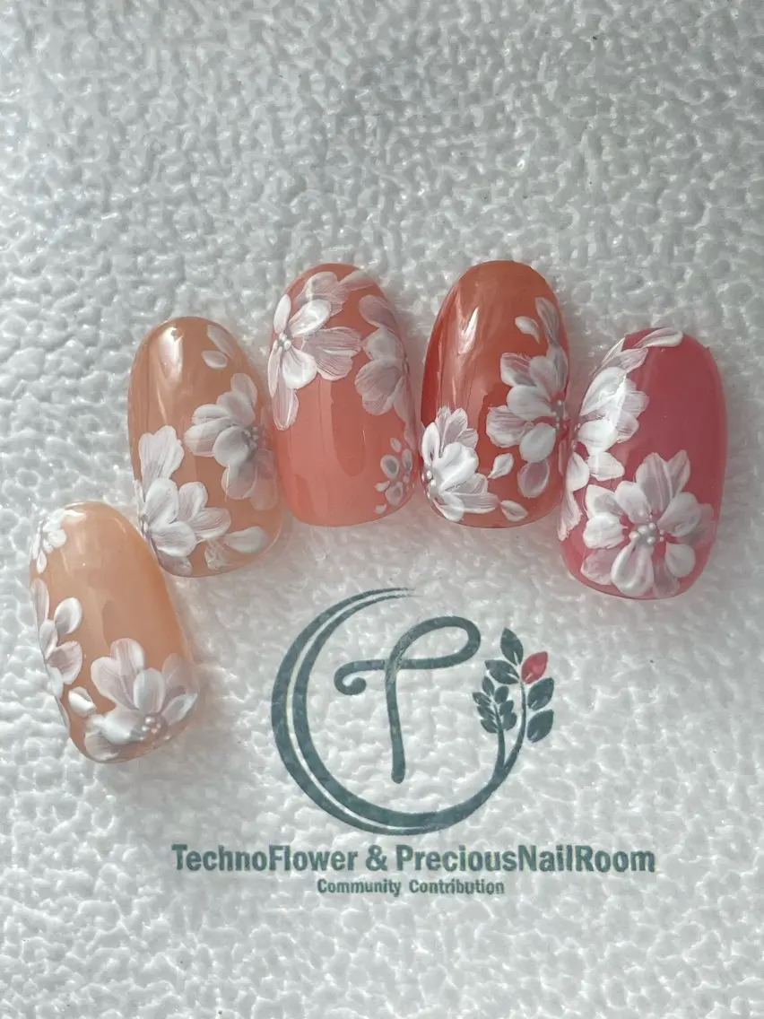 ネイル フラワーネイル ハンドネイル precious nail roomのネイルデザイン