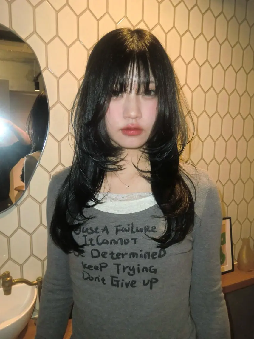 前髪顔周り➕レイヤーカットの写真