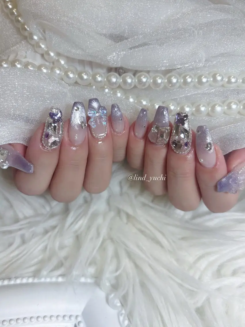 ネイル アートネイル yuchi🎀 京橋/キラキラネイルのネイルデザイン
