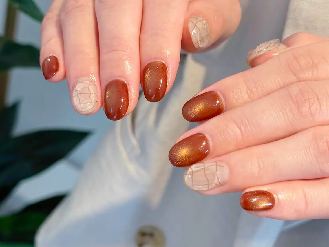 ネイル クリアネイル フラッシュネイル フラッシュマグ フレンチネイル マグネットネイル Luana nailのネイルデザイン