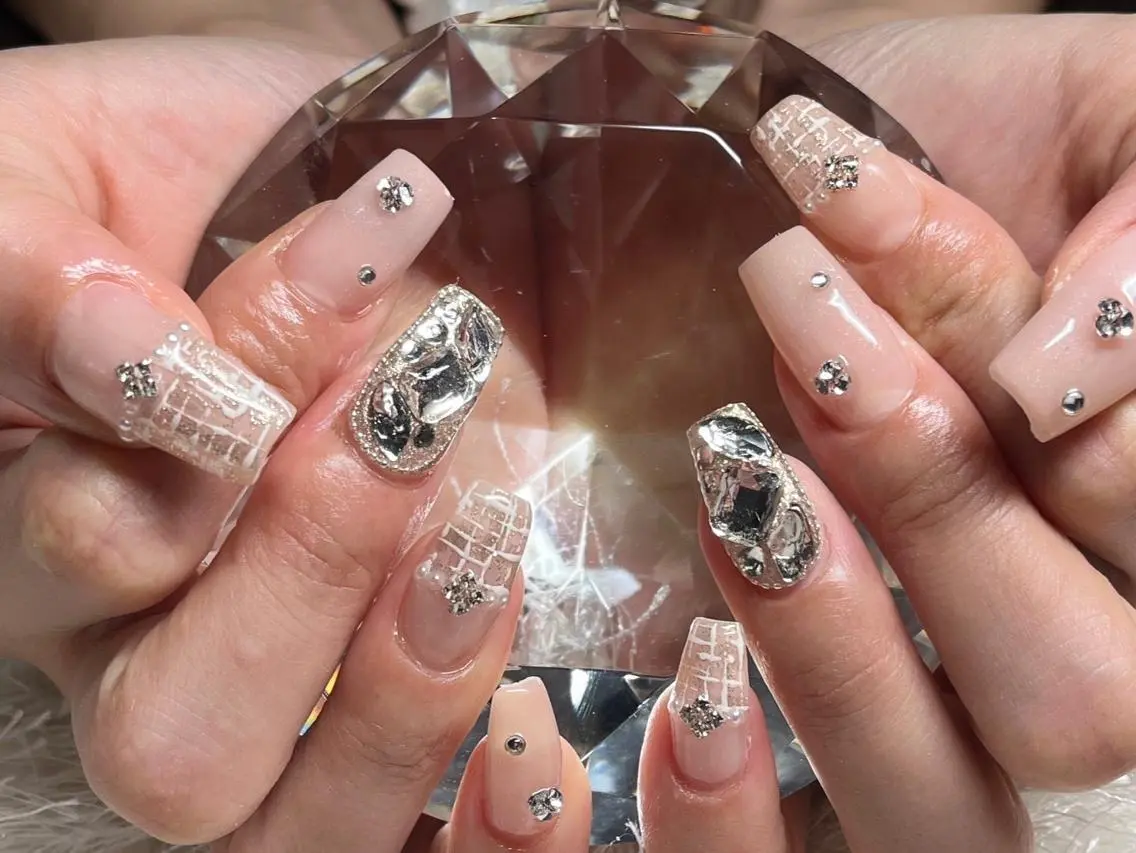 ネイル 長さ出し フットネイル フレンチネイル ジェルネイル グラデーション Nail&eye Belire 新宿のネイルデザイン