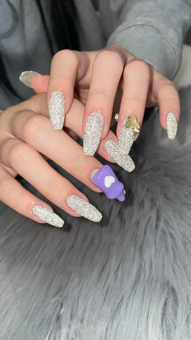 ネイル ラメ(グリッター) ハンドネイル RICO Nail パーツつけ放題🌈のネイルデザイン
