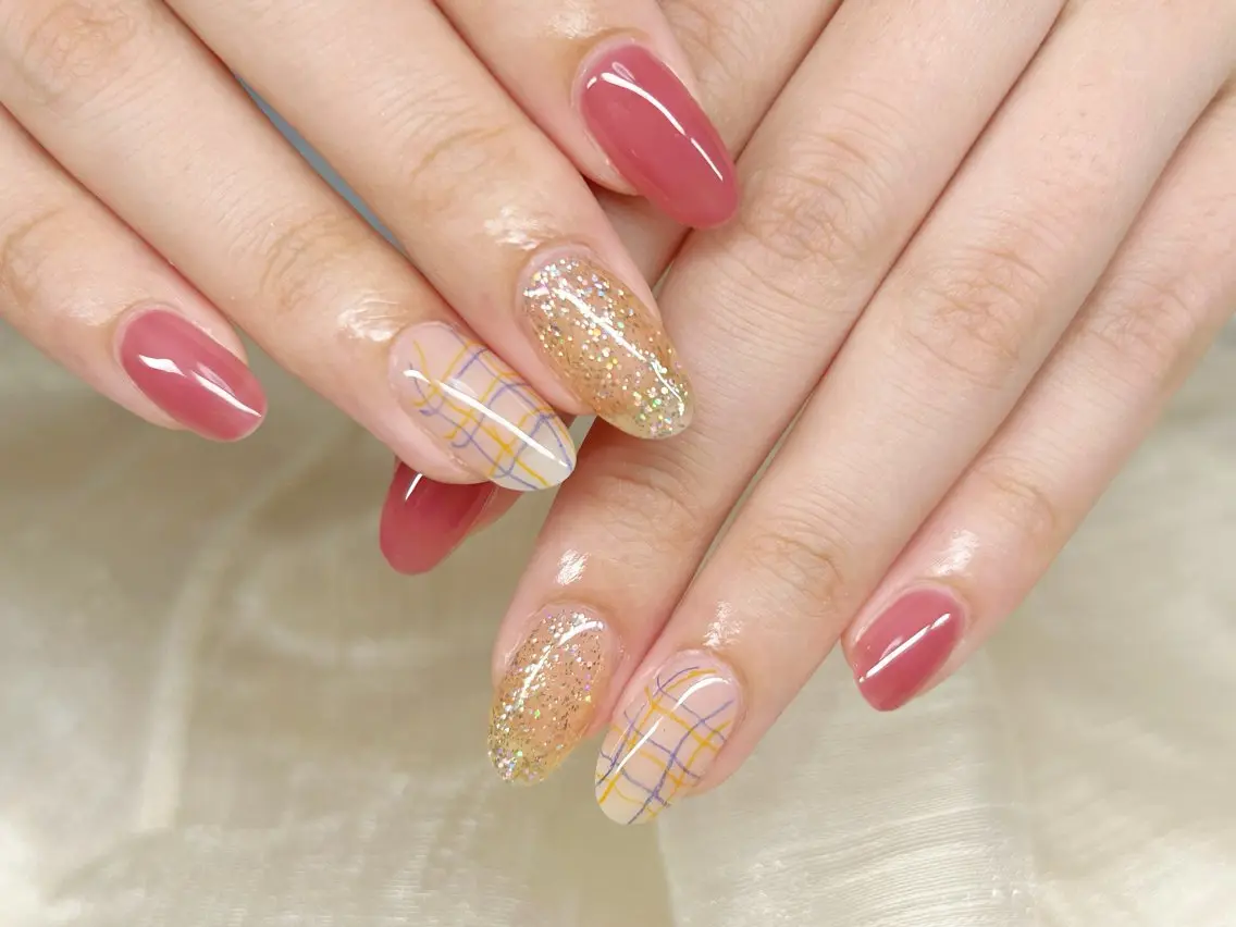 ネイル アートネイル チークネイル 成人式 入学式 長さ出し ハンドネイル Lino Nailのネイルデザイン