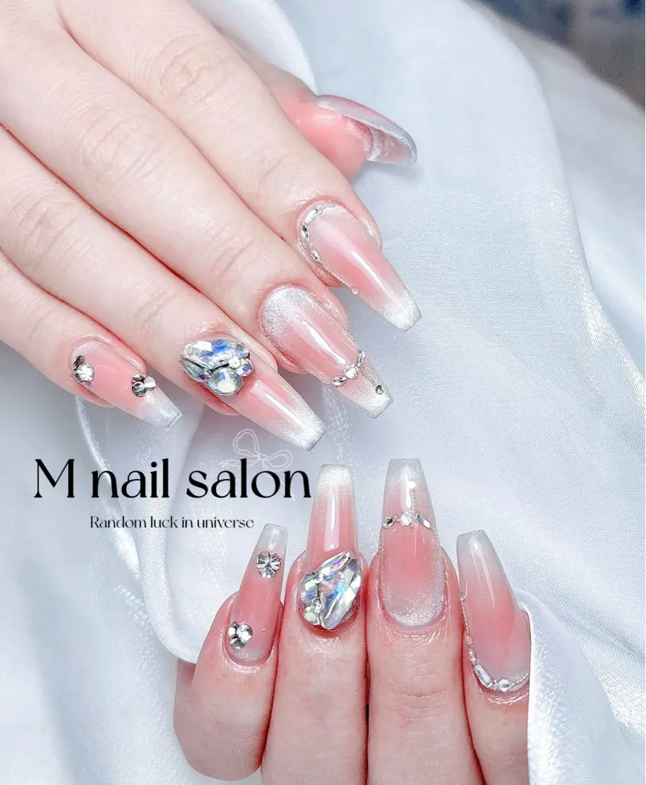 ネイル ハンドネイル M🌷nail 長さだし専門店のネイルデザイン