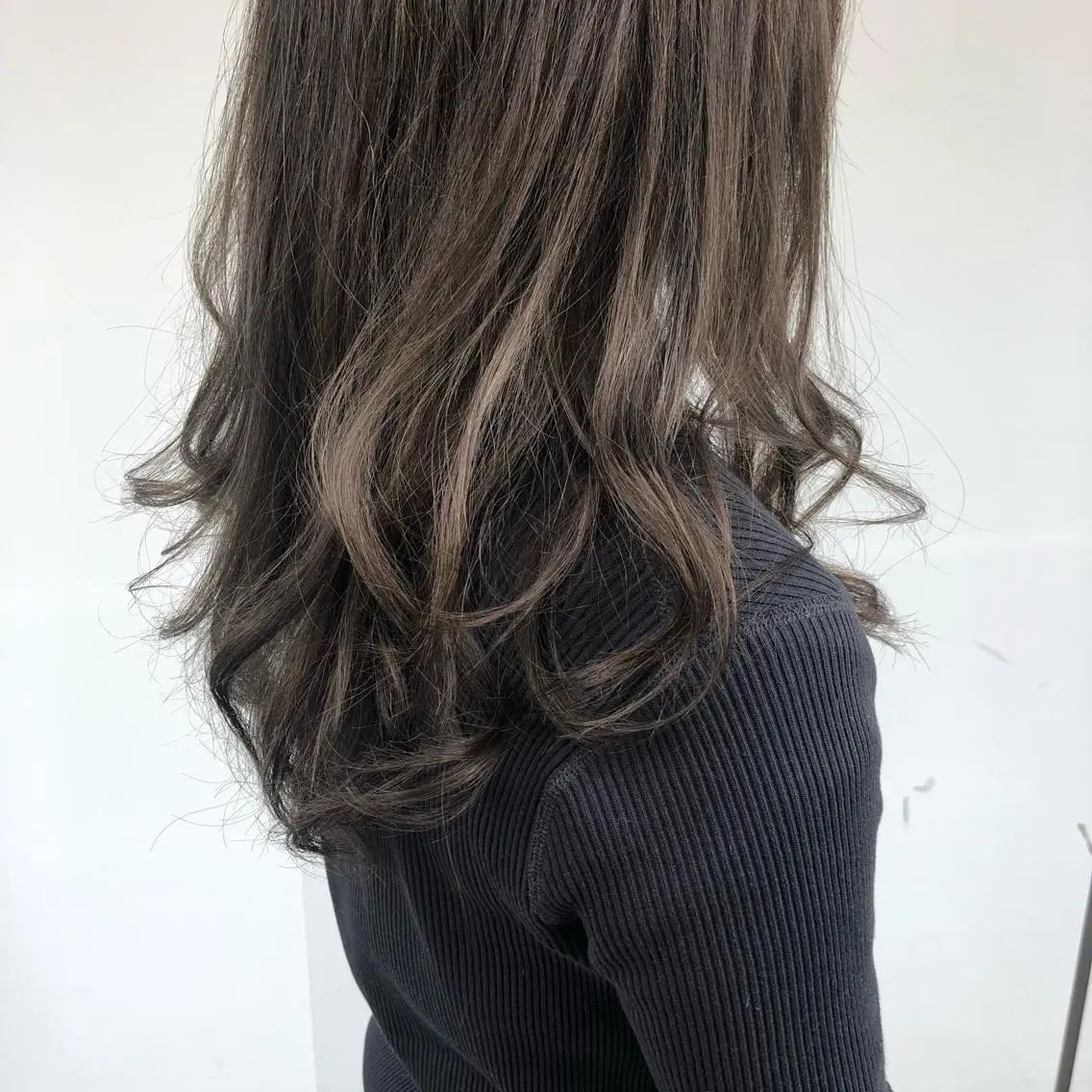 ロング カラー 東 みのりのヘアスタイル