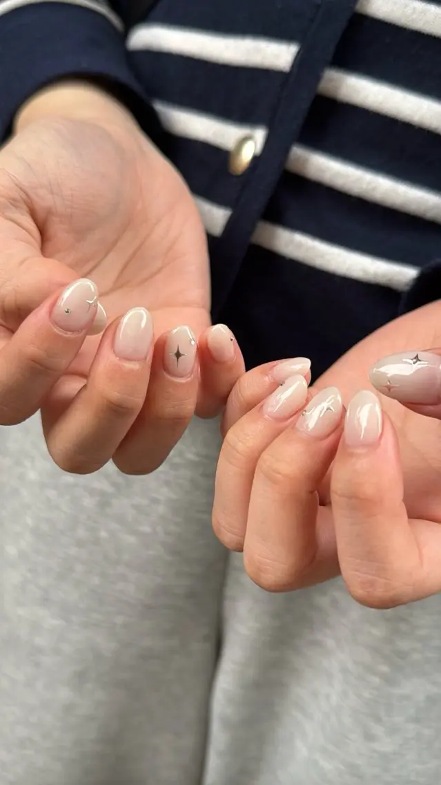 ネイル フラッシュネイル フラッシュマグ フットネイル フレンチネイル 韓国ネイル ハンドネイル SAKU nail 作島茜のネイルデザイン