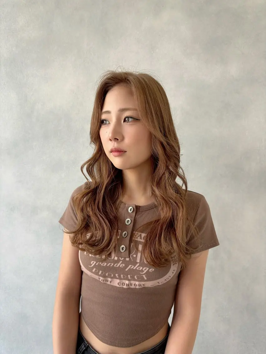 ロング カラー ヘアアレンジ ベージュカラー ダブルカラー ハイトーンカラー ミルクティーベージュ カット ravens代表 ヒロムのヘアスタイル