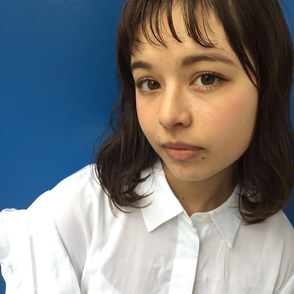 ミディアム 切りっぱなしボブ ミディアムパーマ アッシュ ボブ 外国人風カラー ショート職人 美容師【KENTA】のヘアスタイル