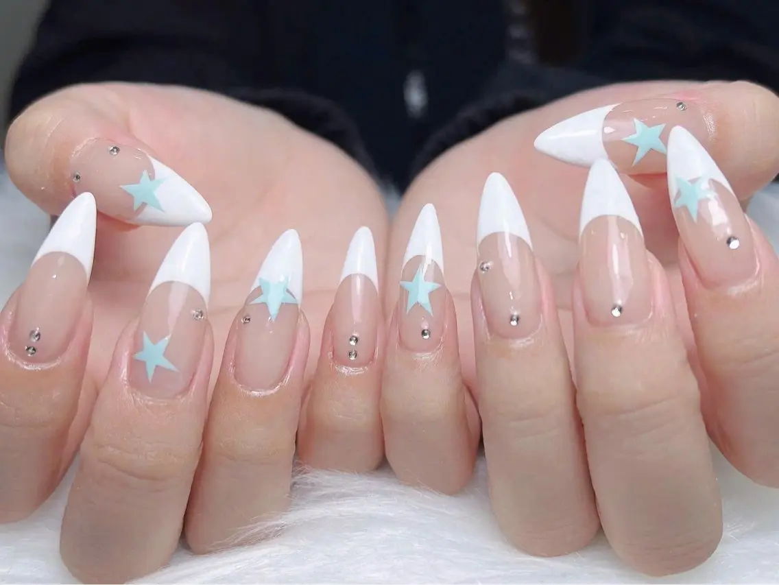 ネイル オーロラネイル ボルドー ブラウン 氷ネイル・うるうるネイル キラキラネイル ハンドネイル Sora  Nail 長さ出し専門店のネイルデザイン