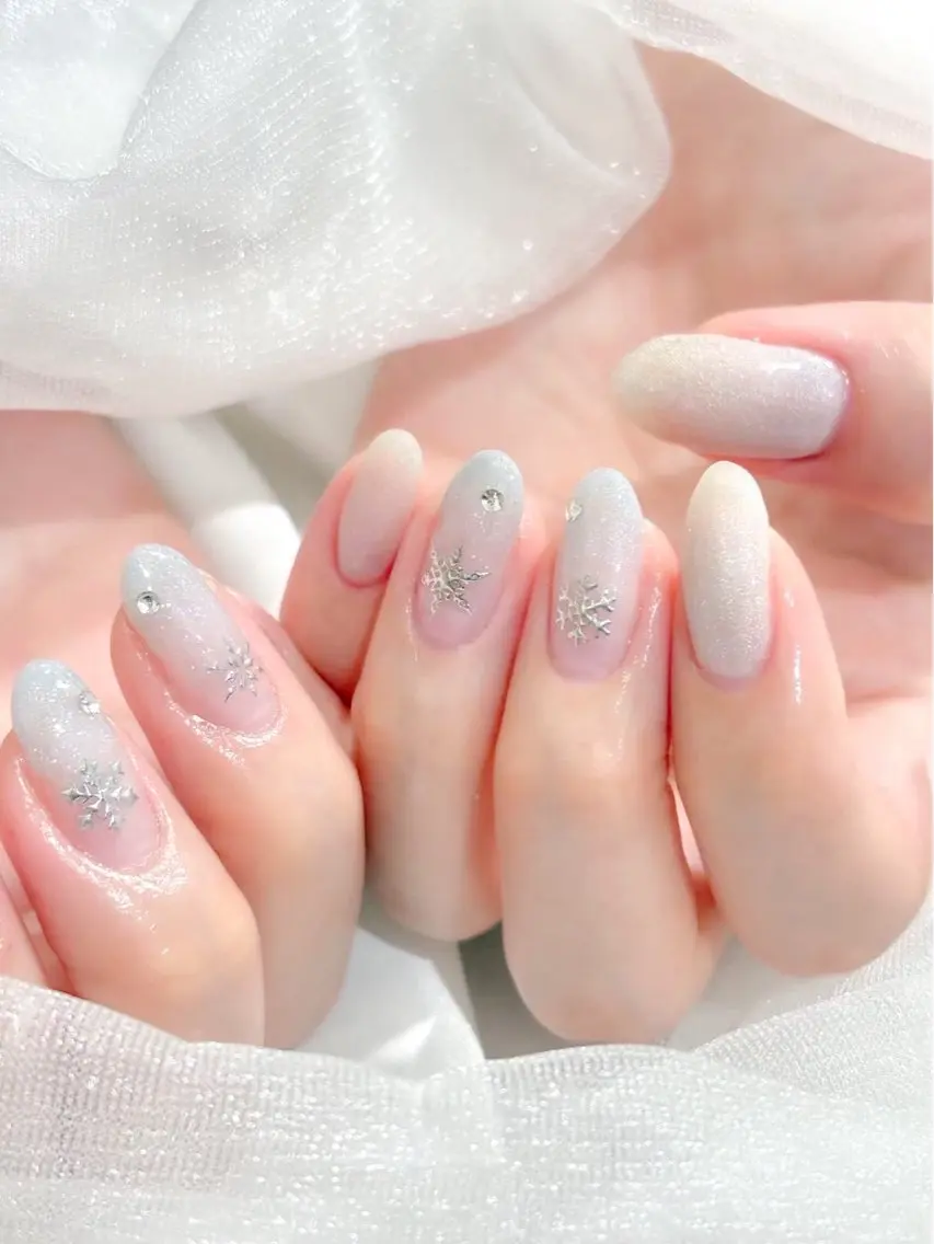 ネイル Lutena💛 Yamamotoのネイルデザイン
