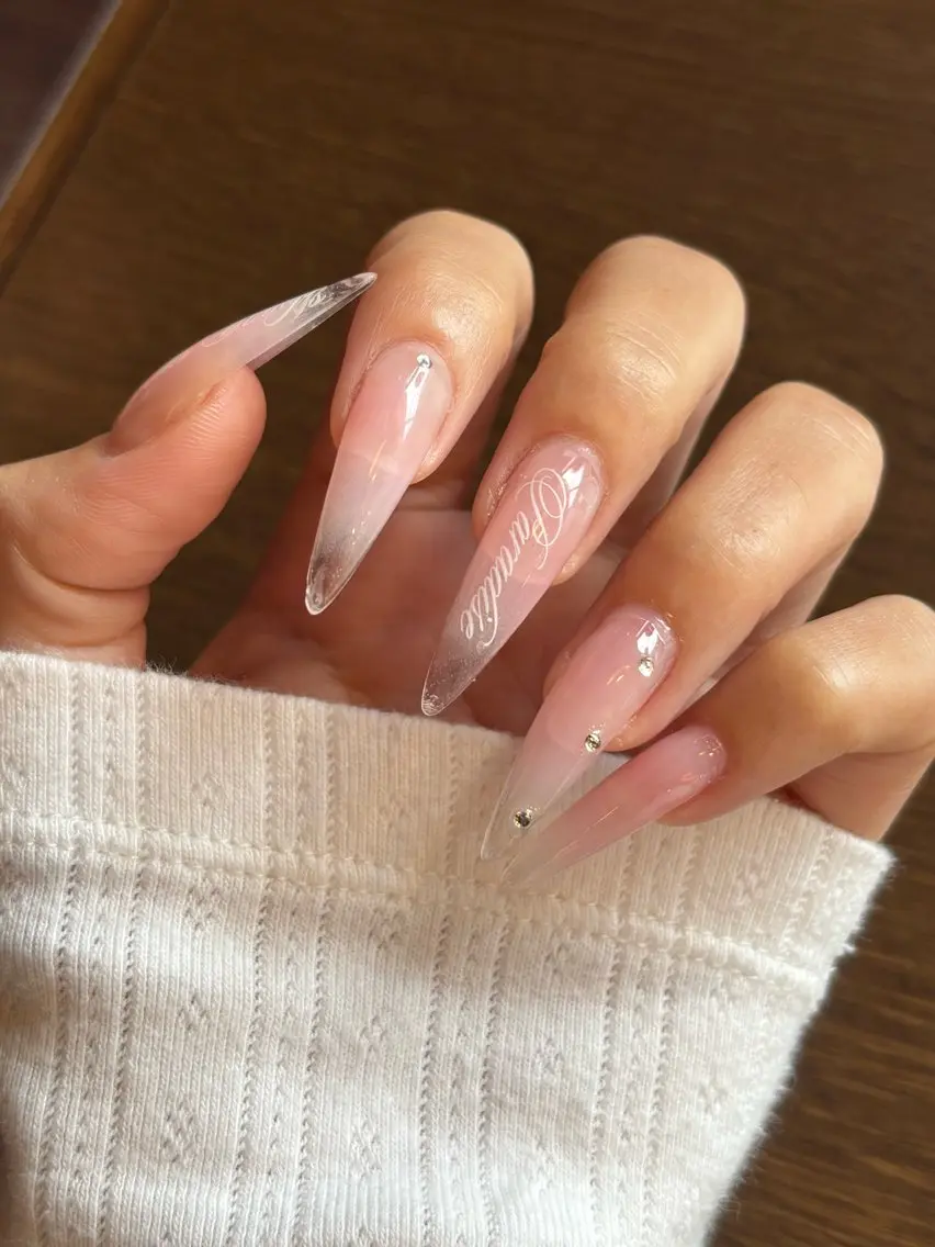 ネイル キラキラネイル 韓国ネイル マグネットネイル 夏ネイル ワンホンネイル ハンドネイル Sully Nail Labのネイルデザイン