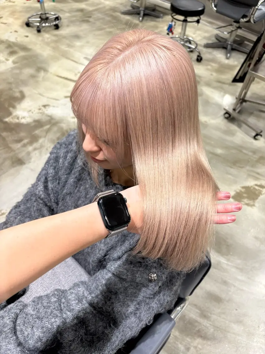 ロング カラー ベージュカラー ピンクカラー ピンクベージュ ヘアカラー 新宿/ミルクティー/ カットモデル/のりかのヘアスタイル